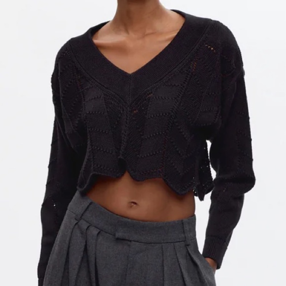 KOTN Omri Sweater in Black - Size M